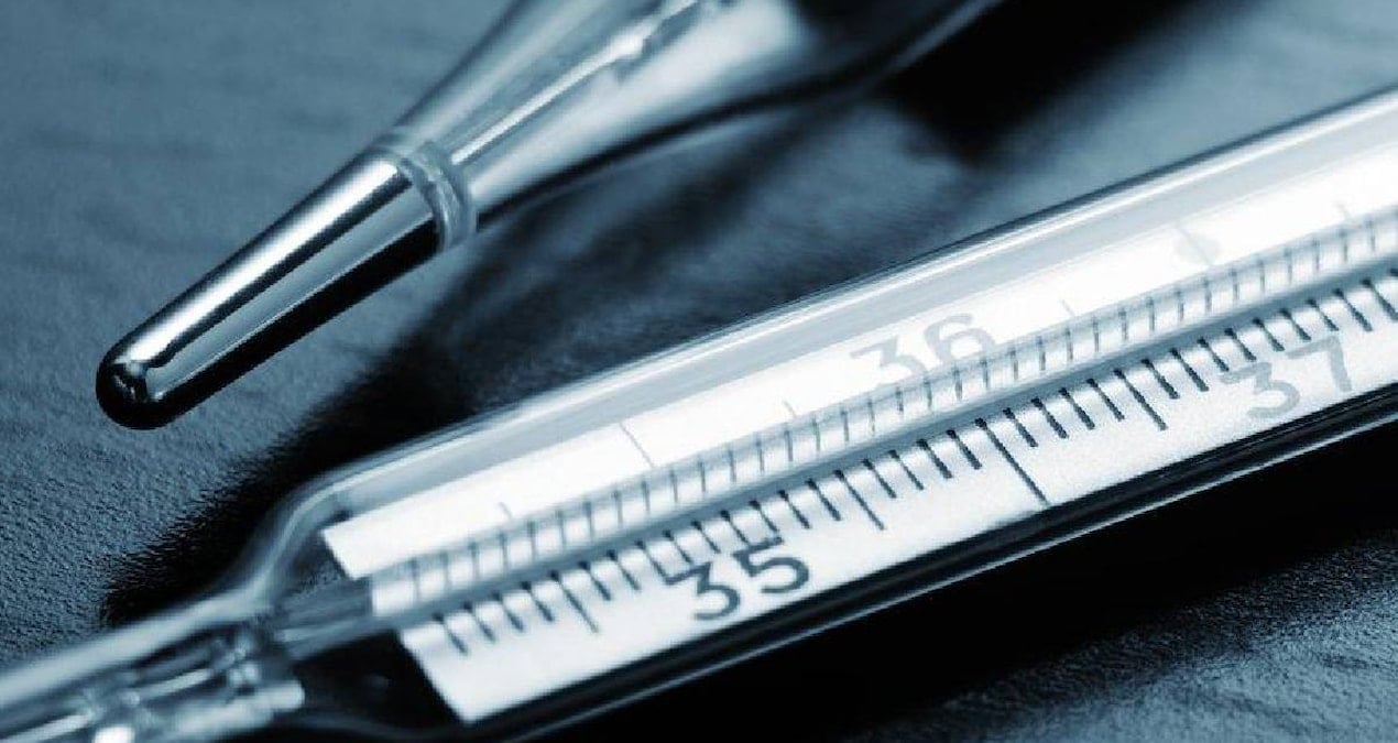 22 yil boyunca kalcasinda unutulan termometre ile yasadi TxIPL4sU