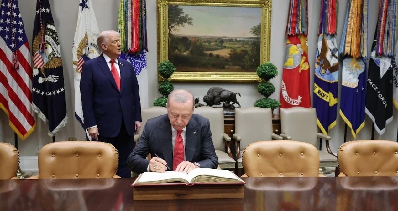 chpden iktidara halktan alamadiginizi trumptan aliyorlar hF9P6WVd