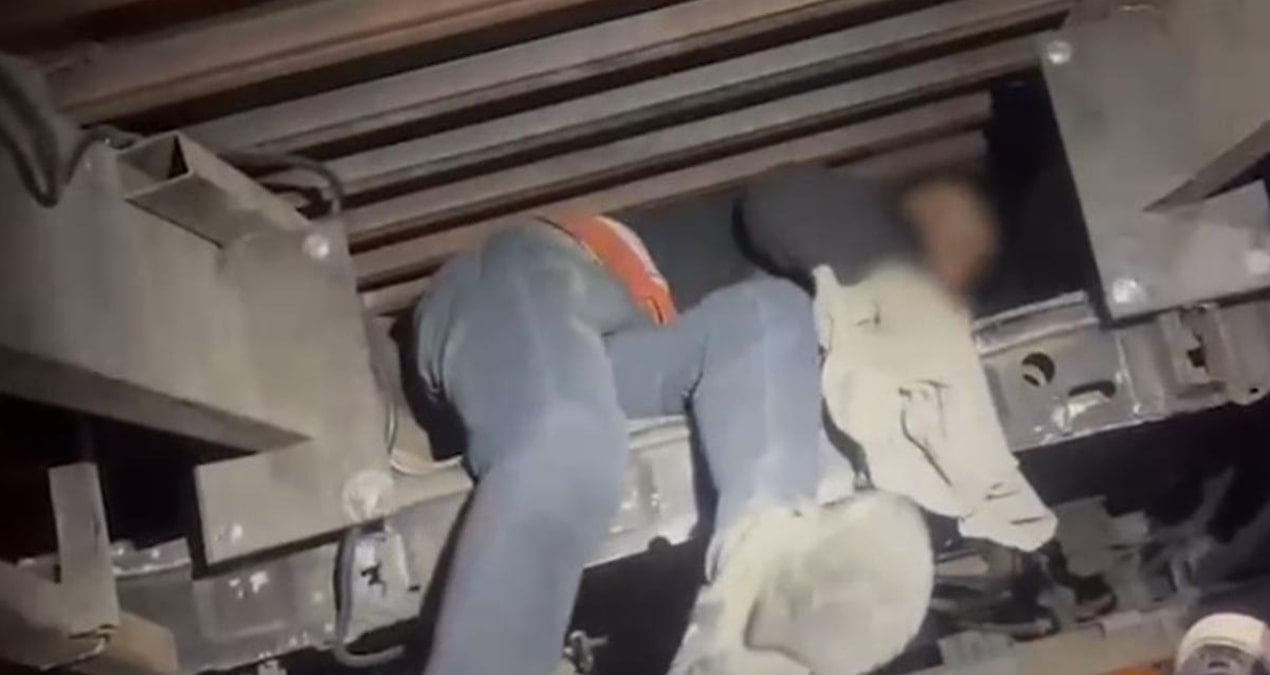 gizli bolmeden ciktilar vNuusYaE