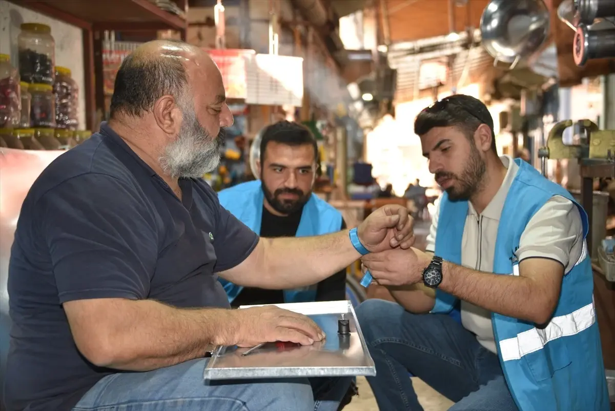 mavi kurdele ile gazzeye destek MRccEF7Z