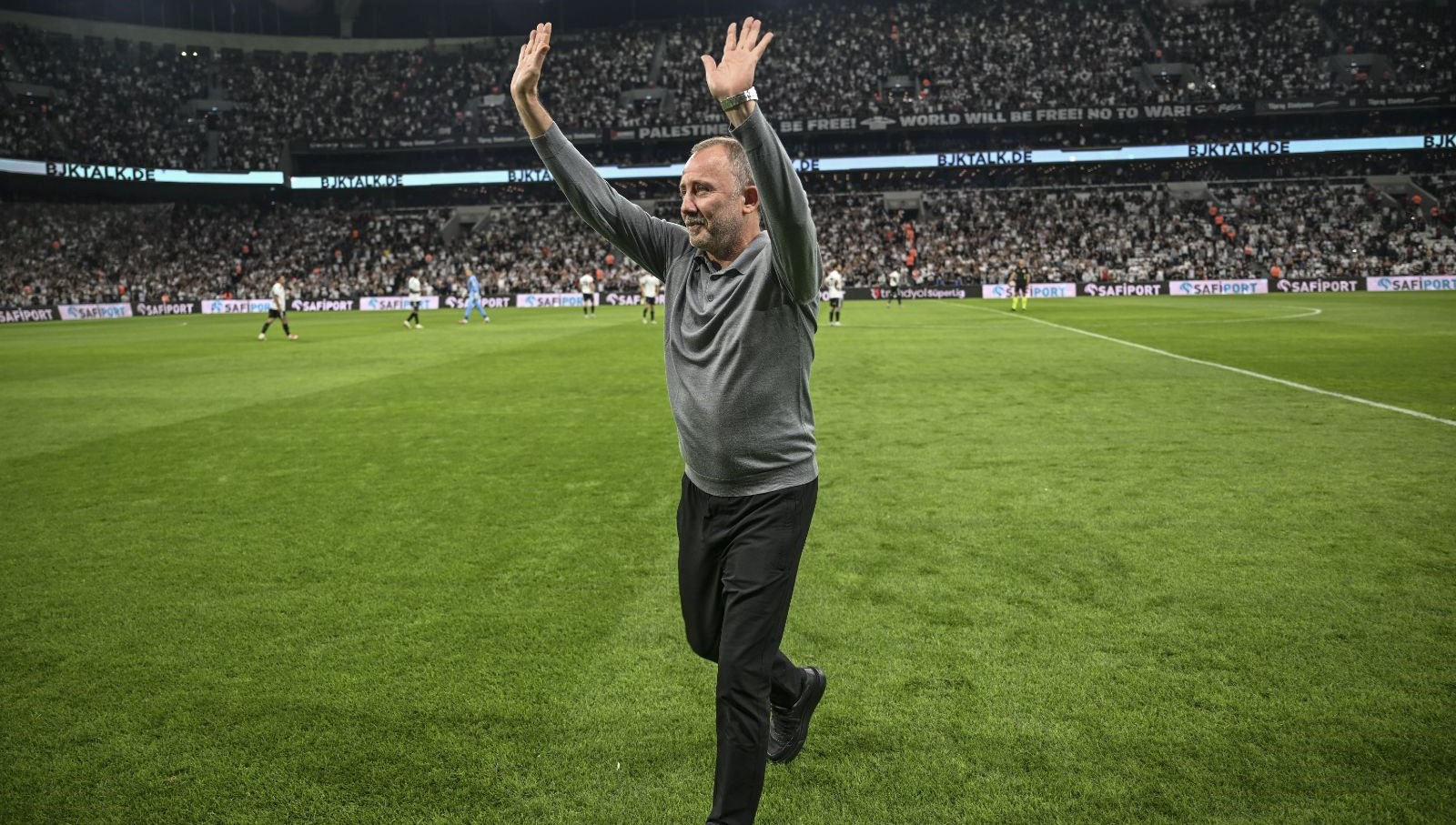 sergen yalcin dolmabahceye 3 puanla dondu UtXg5Wdg