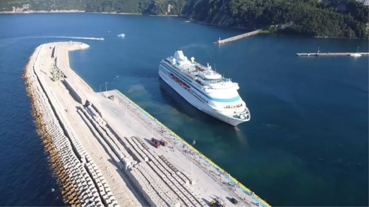 amasraya 947 rus turist daha NpOSK44U