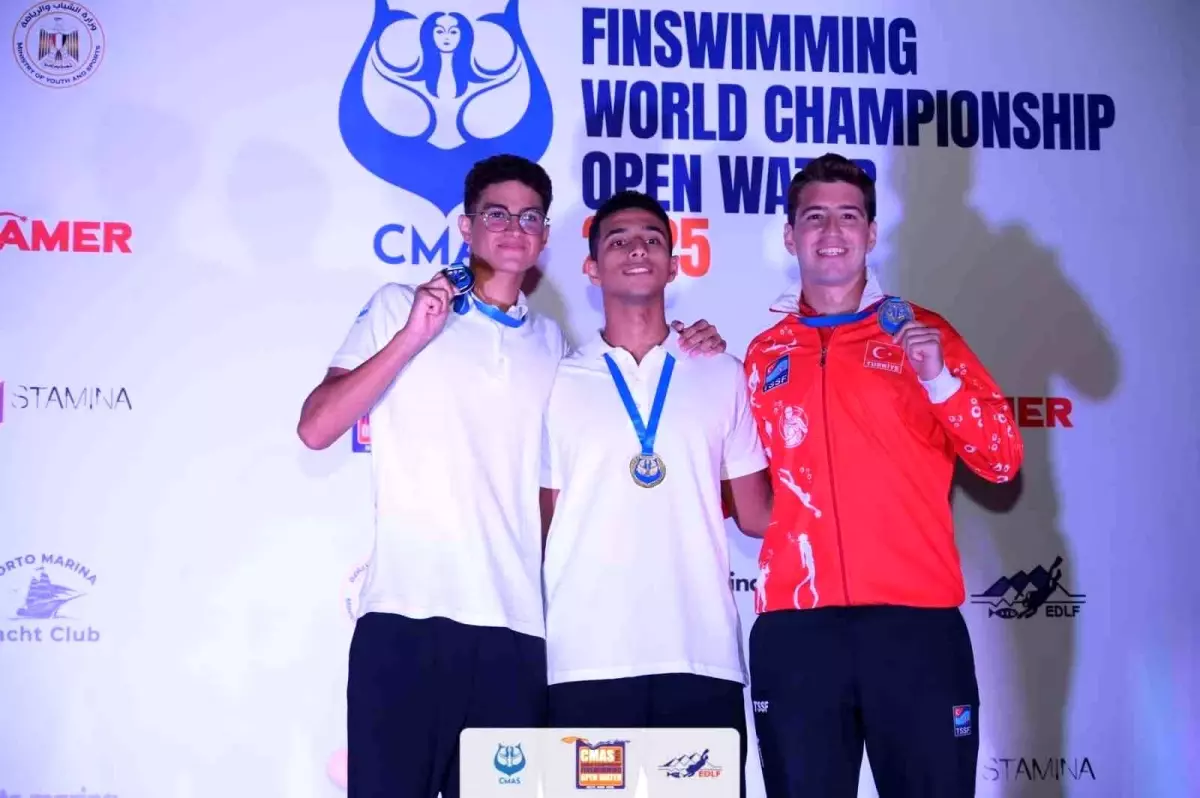 derin toparlak dunya paletli yuzme sampiyonasinda bronz madalya kazandi aj7TjPDH.jpg