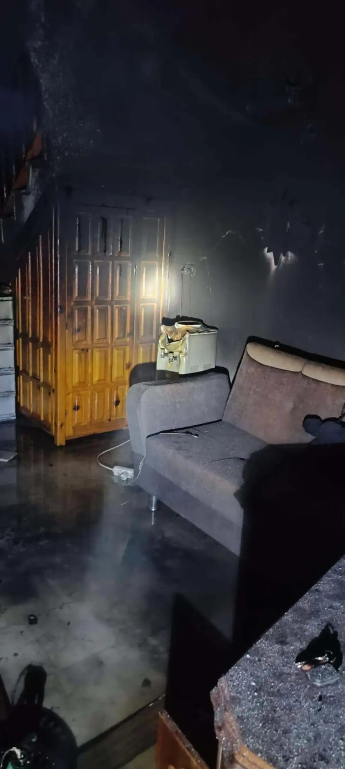 kusadasinda yangin bir kisi hayatini kaybetti Liy6wfJs.jpg