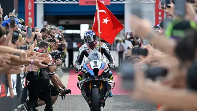 toprak razgatlioglu sampiyonluk icin geri sayima gecti aTJ8C37Q.webp