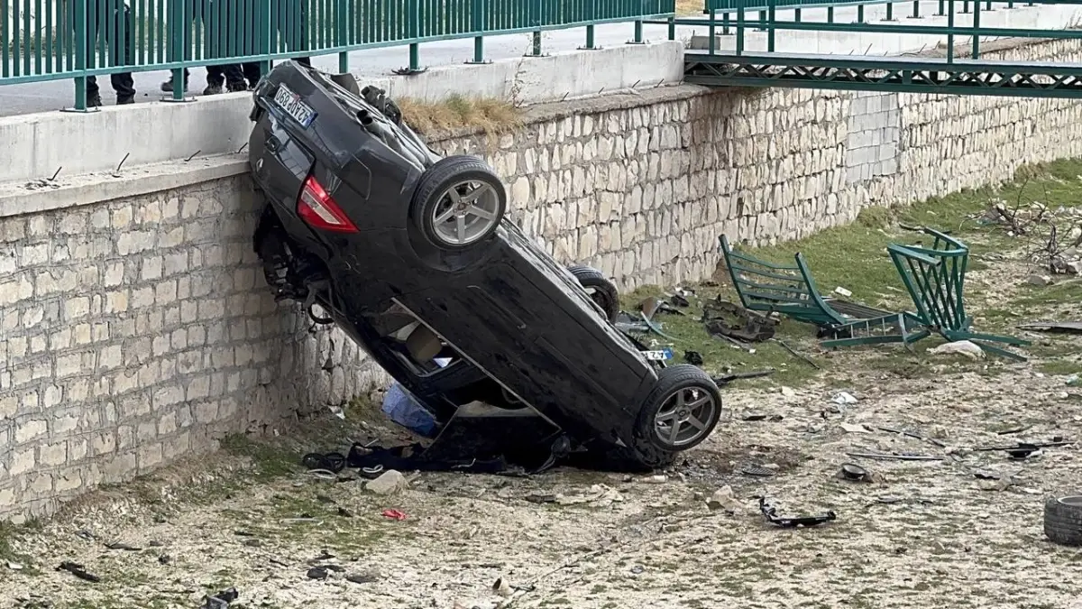 trajik kaza genc kadin hayatini kaybetti Ub7NeN3a