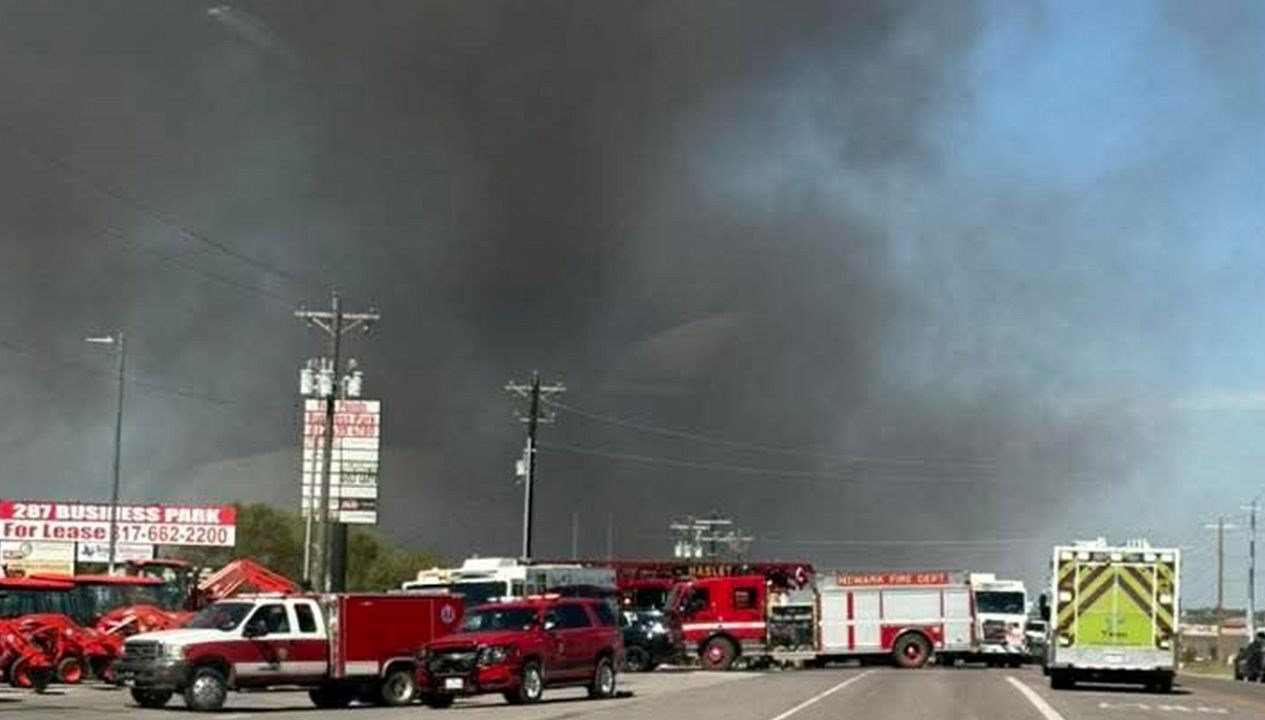 ucak karavan parkina dustu en az 2 olu llzBr2Ou.jpg